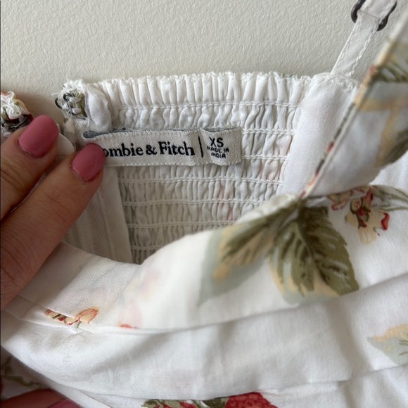 Abercrombie & Fitch White strawberry print Sundress - Picture 4 of 6